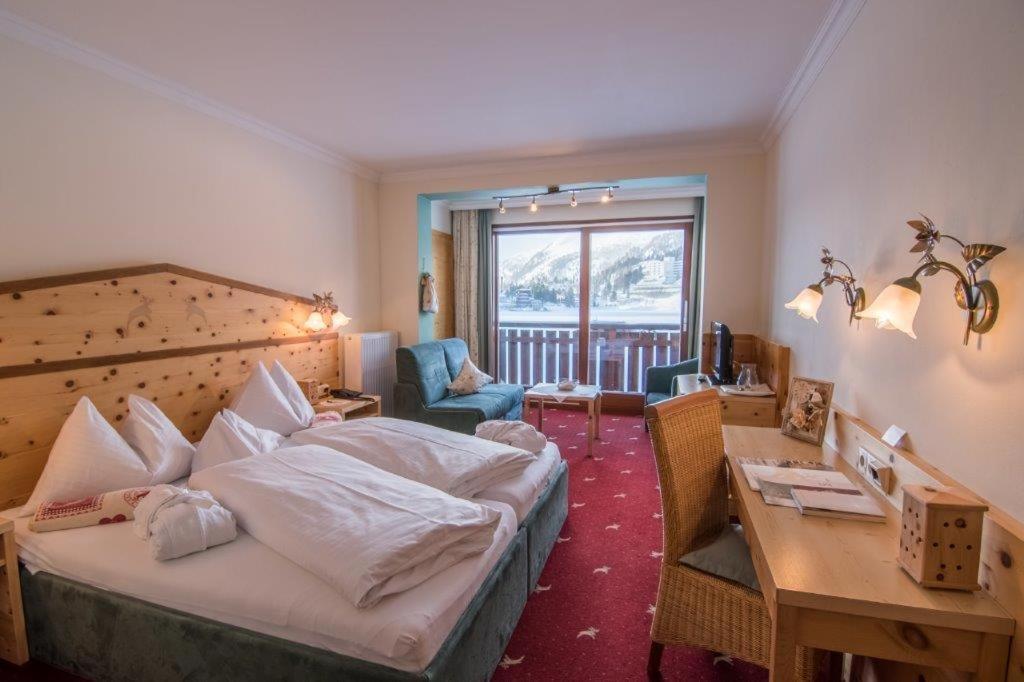 Turracher Hohe Seehotel Jaegerwirt מראה חיצוני תמונה
