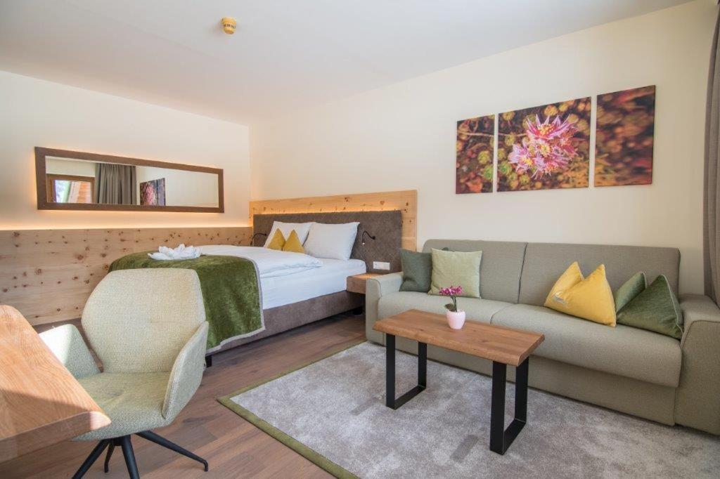 Turracher Hohe Seehotel Jaegerwirt מראה חיצוני תמונה